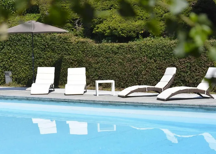 Ornella * マンデッロ・デル・ラーリオ