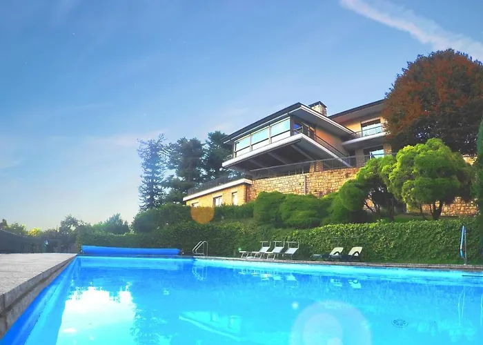 Villa Ornella Mandello del Lario